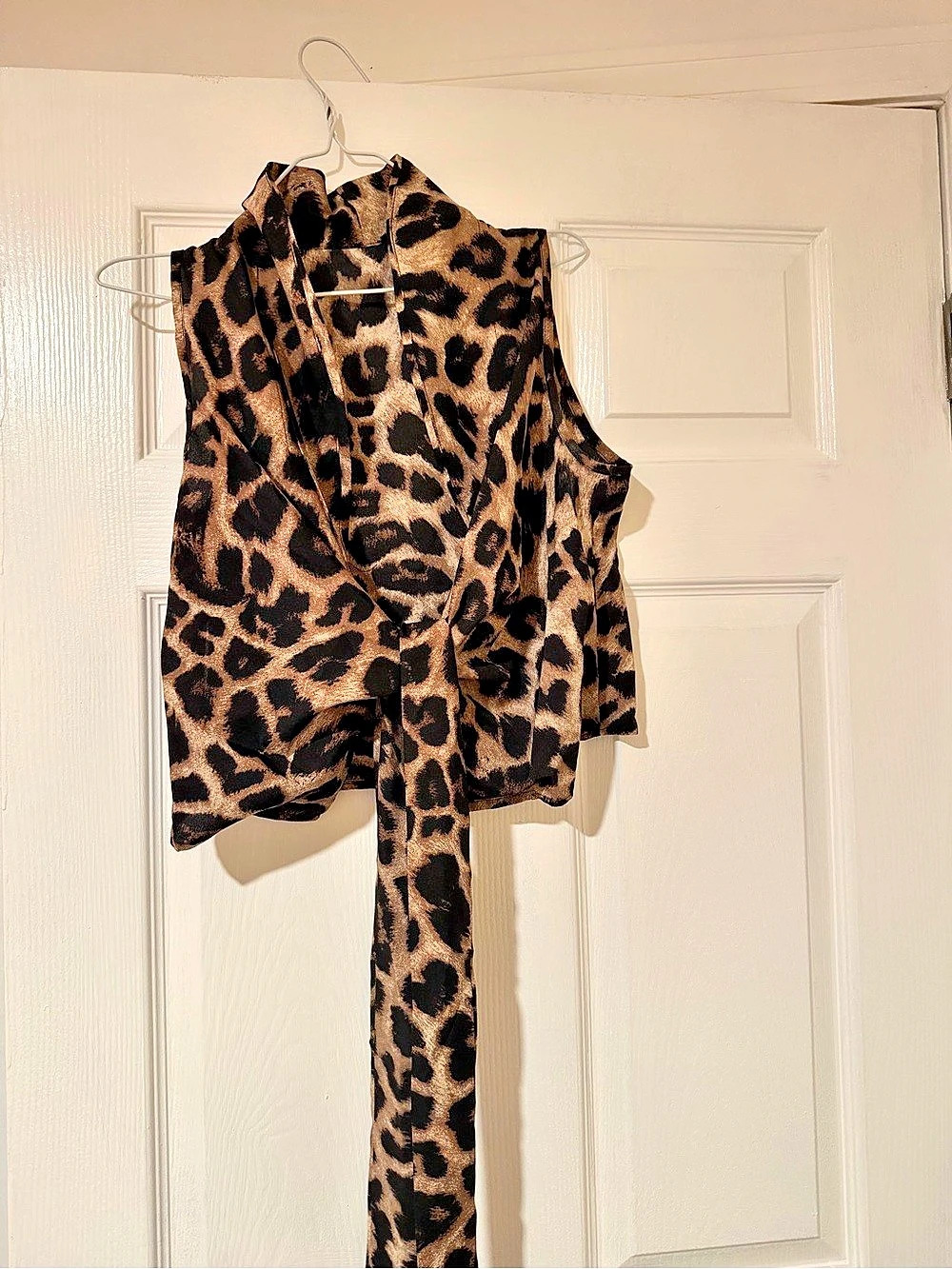 Leopard Print Tie-Front Jacket in Brown & Black Like New